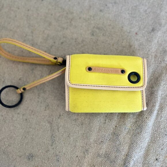 Juicy Couture Neon Yellow Cloth/ Leather Wallet/Keychain/Wristlet - Picture 1 of 7